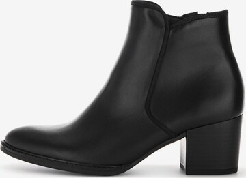 GABOR Ankle Boots in Black