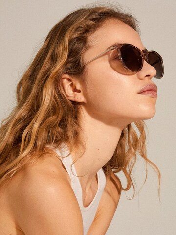 Pilgrim Sunglasses 'Vanille' in Brown