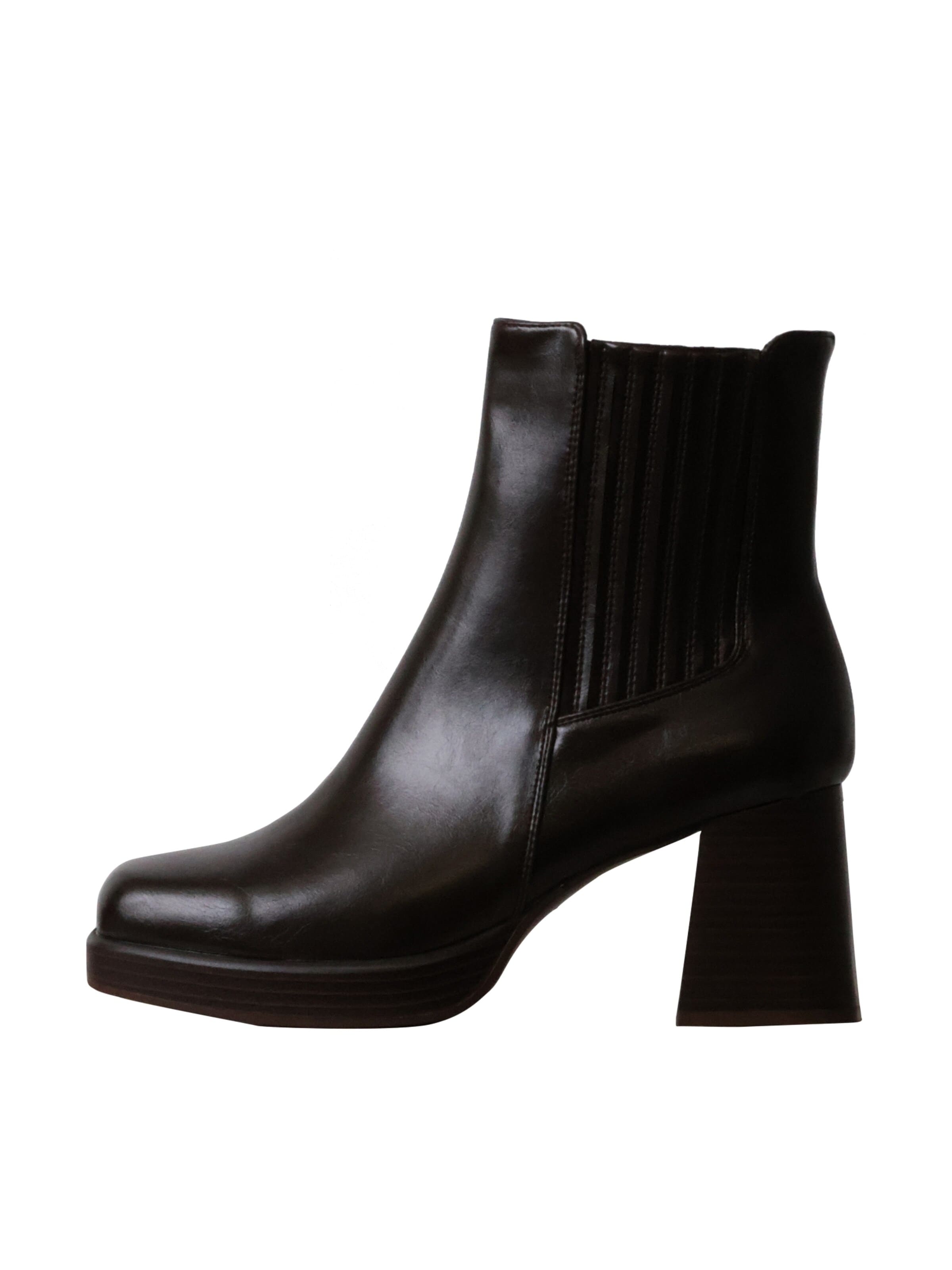 Ankle boots 'Stiefeletten mit Absatz' di Findlay in marrone: frontale
