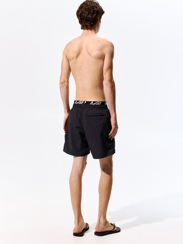Shorts de bain Pull&Bear en noir
