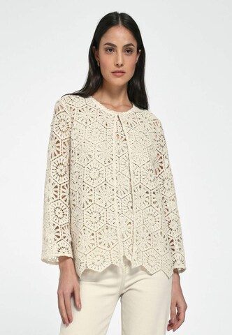 portray berlin Blouse in Beige: front