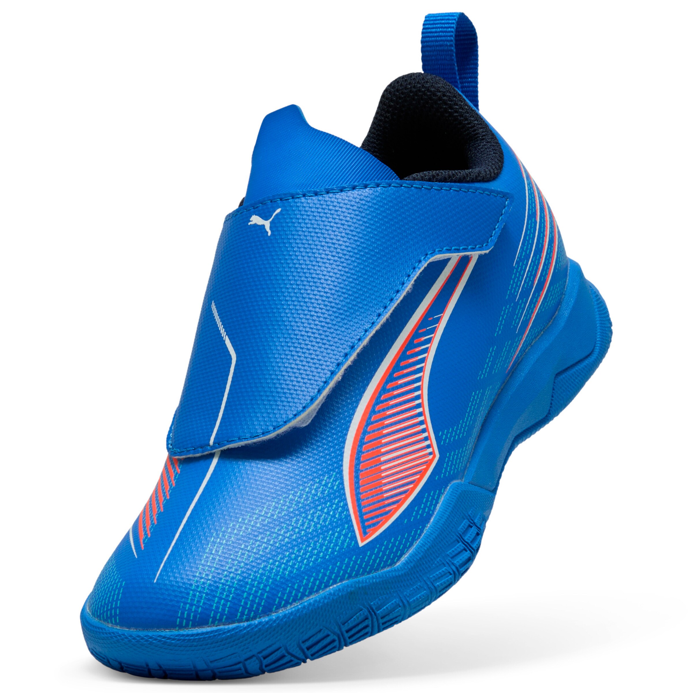 PUMA Sports shoe 'Ultra 6 Play' in Blue