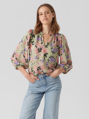 Vero Moda Tall Blouse 'Olivia' in Groen: voorkant