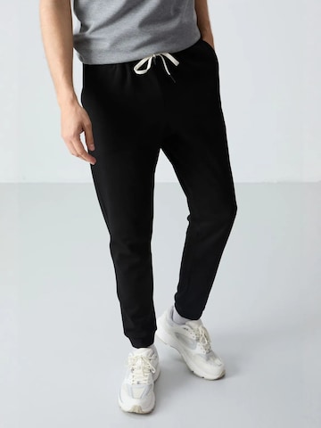 Tommy Life Jogginganzug in Grau