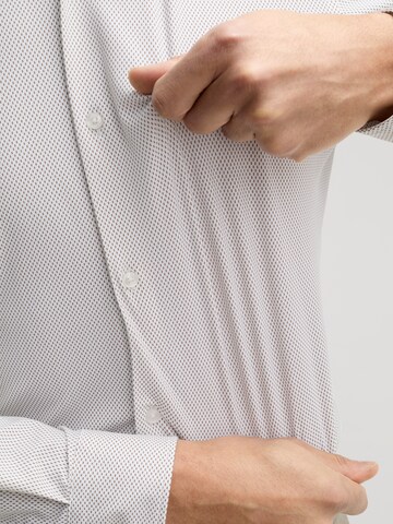 Coupe slim Chemise 'Travel Pit' JOOP! en blanc