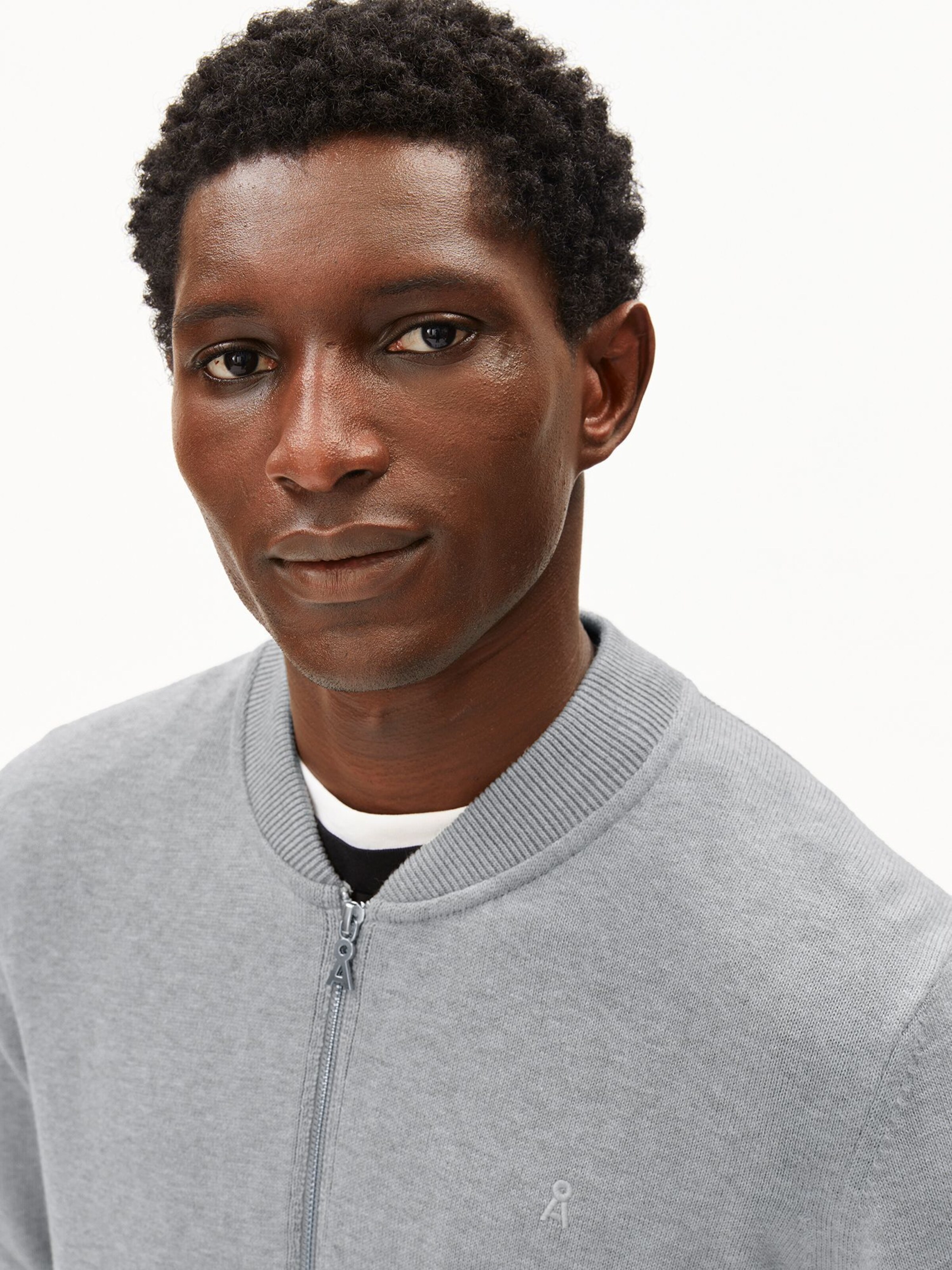 ARMEDANGELS Sweater in Grey: front