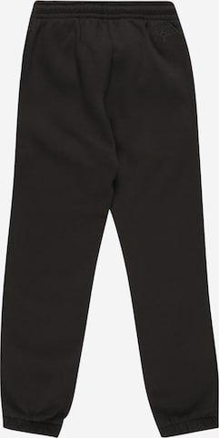 Tapered Pantaloni 'ESSENTIALS' di Jordan in nero