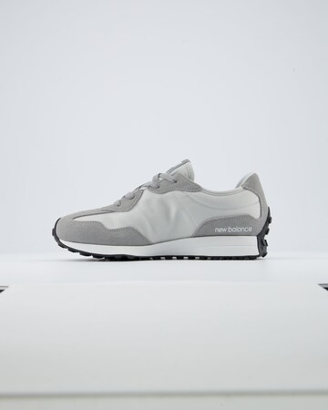 Baskets basses '327 Lace' new balance en gris