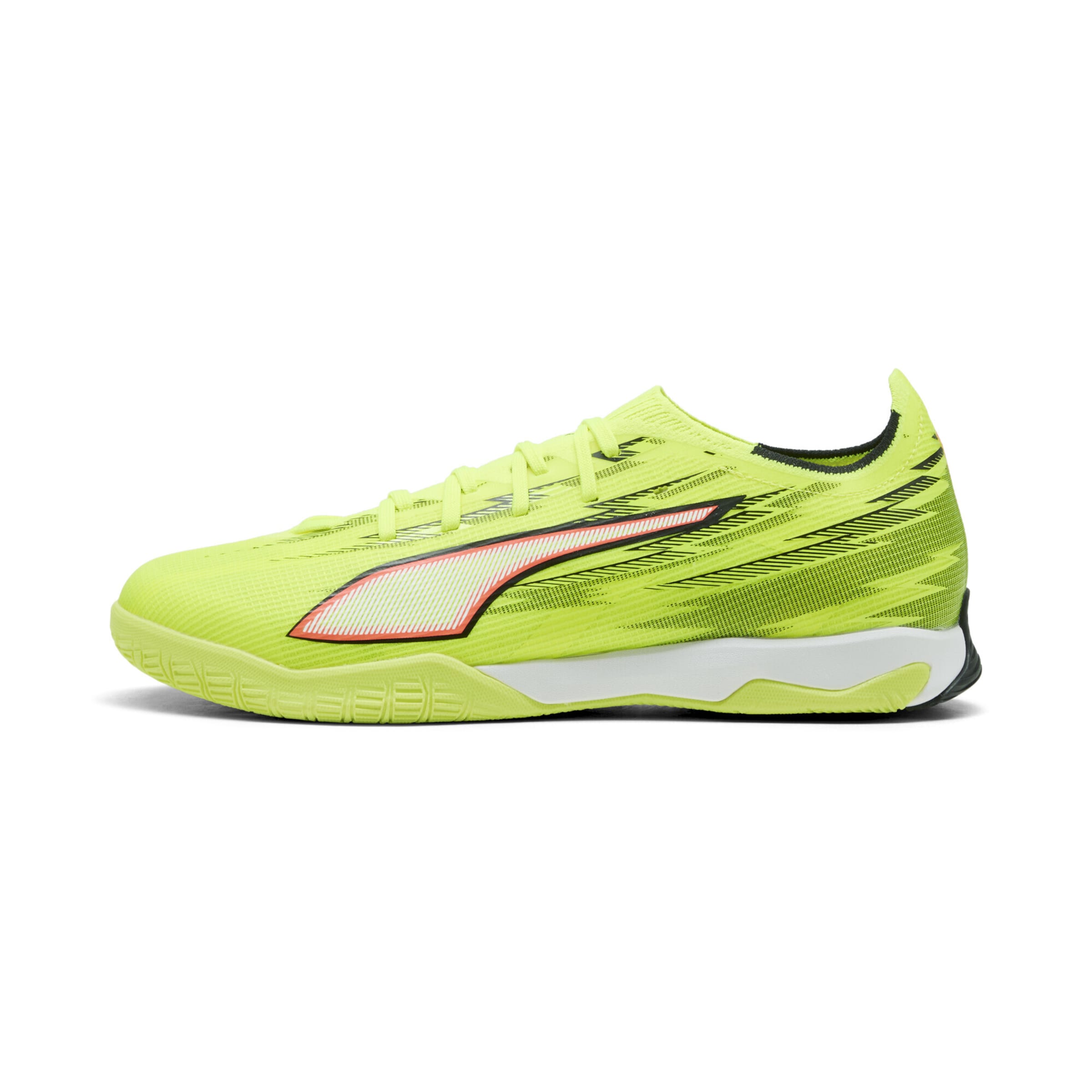 PUMA Soccer shoe 'Ultra 6 Match' in Yellow: front