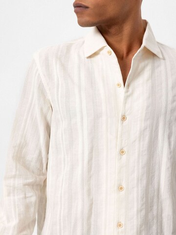 Antioch Regular fit Button Up Shirt in Beige