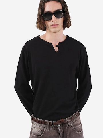 T-Shirt Giesto en noir : devant
