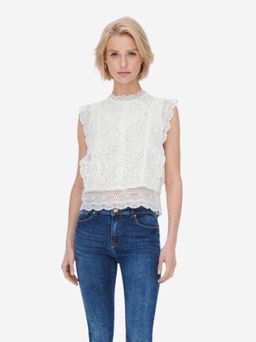 Top di ONLY in bianco: frontale