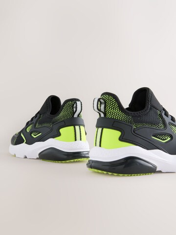 Next Sportcipő - fekete