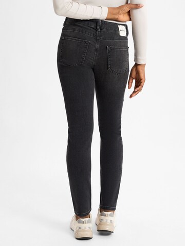 MAC Slimfit Jeans in Zwart