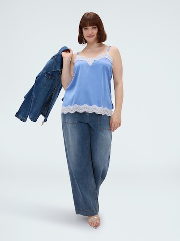 Fiorella Rubino - Top en azul