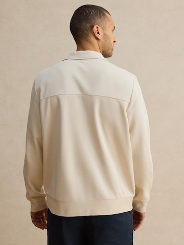 DAN FOX APPAREL Collegepaita 'Bruno' värissä valkoinen