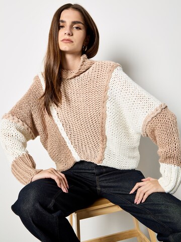 Pullover ' ' di Apricot in marrone