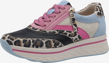 Baskets basses Tamaris en rose : devant