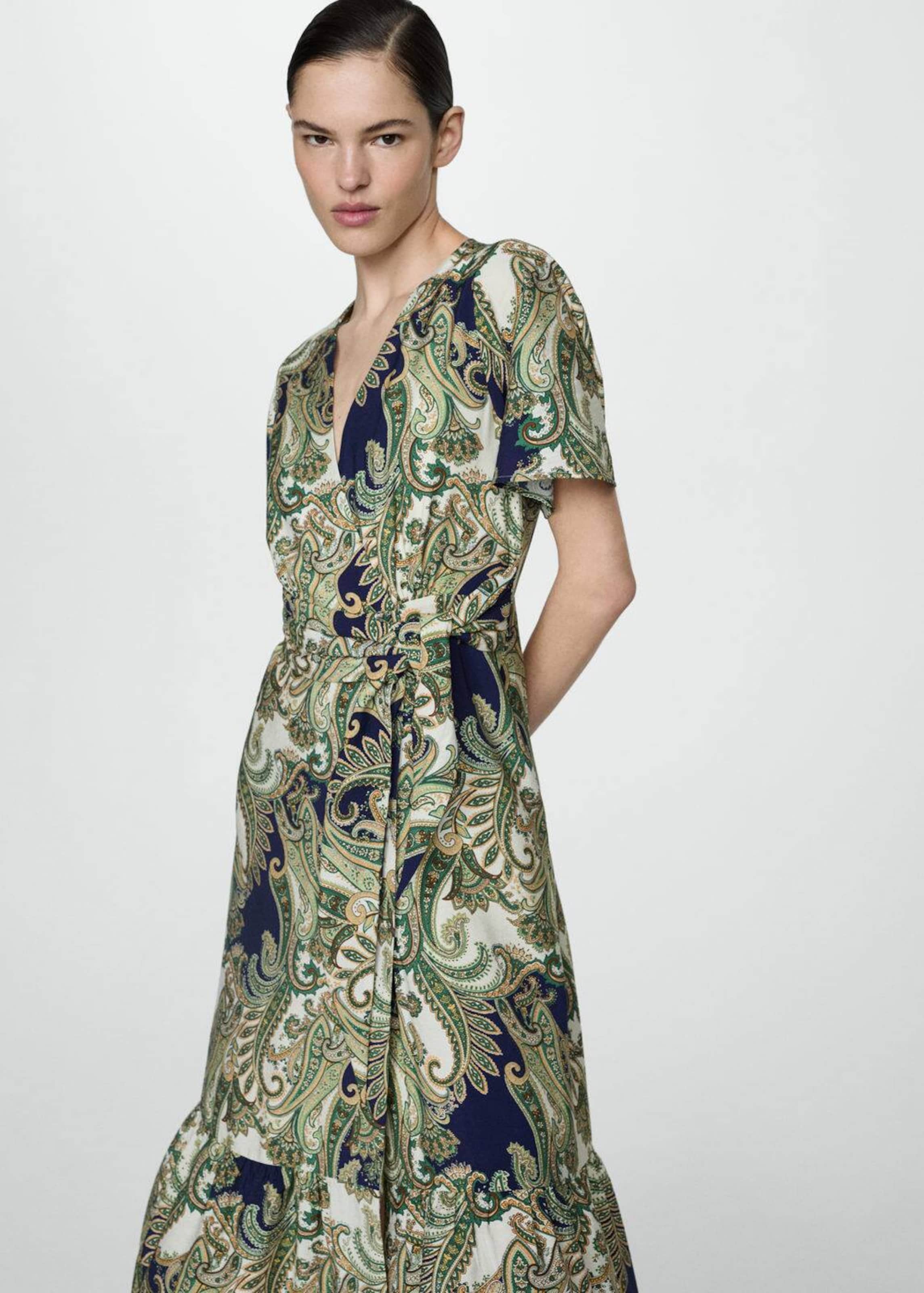 Robe d ete MANGO en Bleu Marine ABOUT YOU