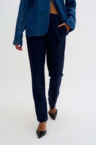My Essential Wardrobe Loosefit Bukser med fals i blå: forside