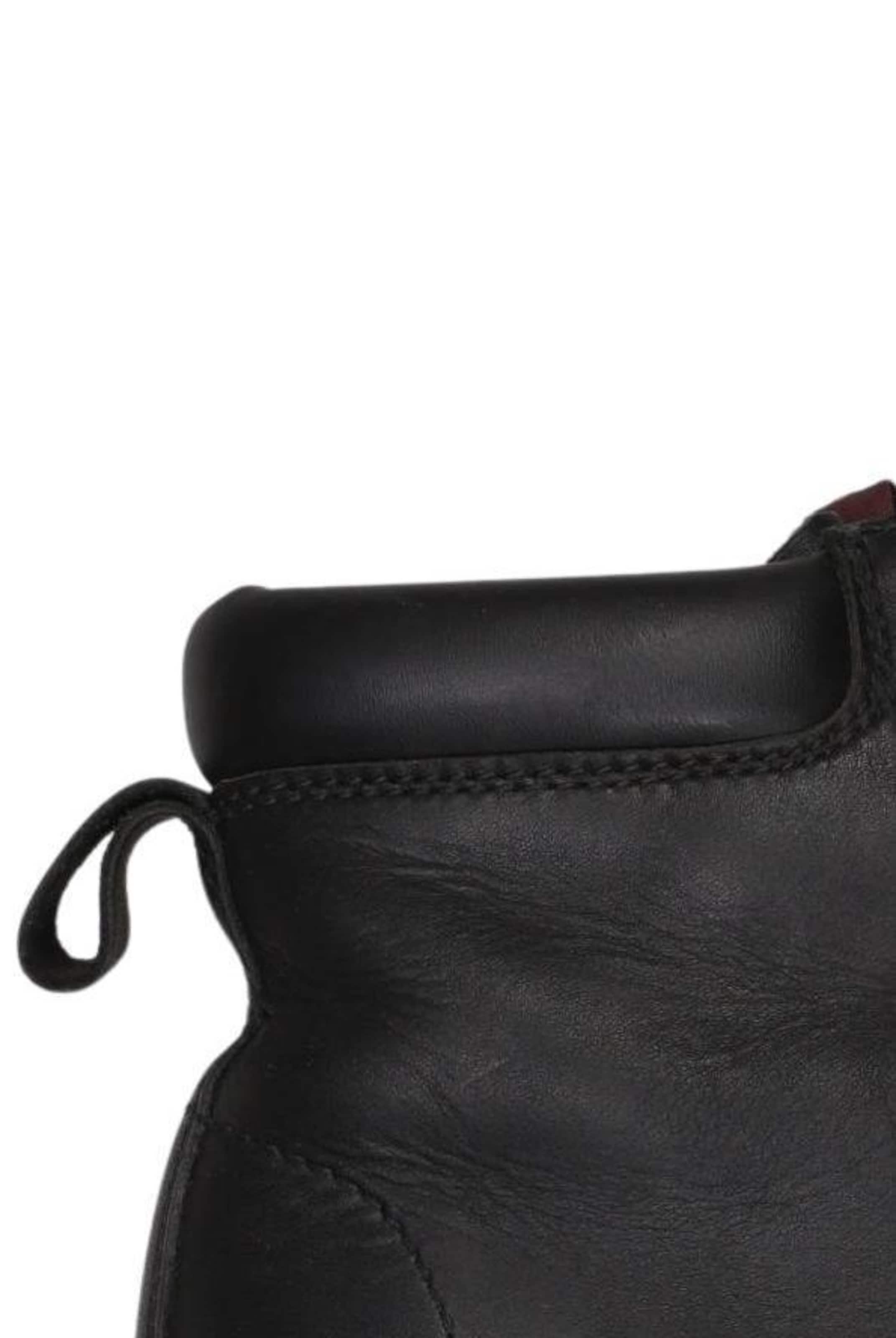 Dr. Martens Dress Boots in 38 in Black