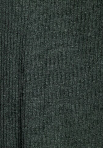 s.Oliver Schlafshirt in Grün