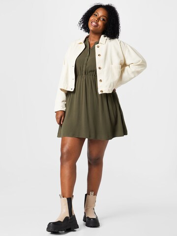 Robe 'Elenie' ABOUT YOU Curvy en vert