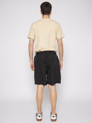 EDWIN Baggy Bukser 'Lynton Short Black' i sort