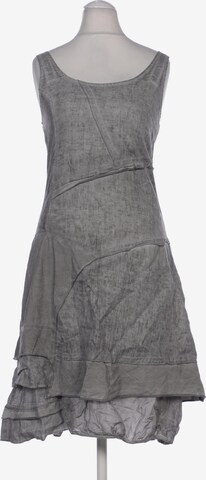 Simclan Dress in S in Grey: front