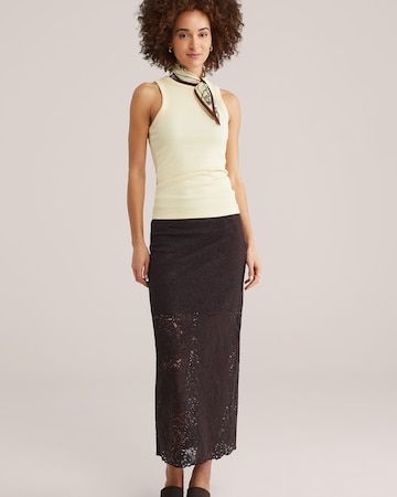 WE Fashion Top in Gelb