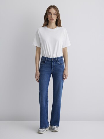 Mavi Regular Jeans 'Ibiza' in Blue: front