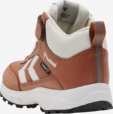 Hummel Boots in Brown