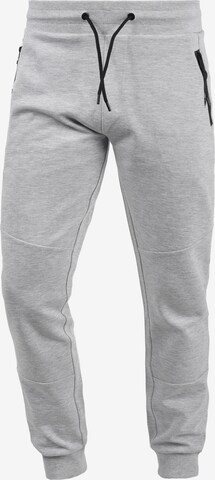 !Solid Regular Pants in Grey: front