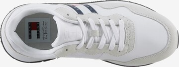 Tommy Jeans Sneaker 'ESSENTIAL' in Weiß