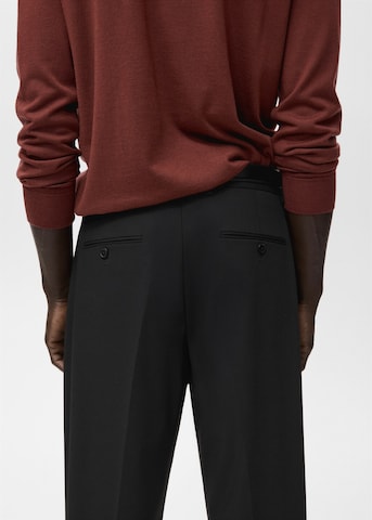 MANGO MAN Loose fit Pleat-Front Pants in Black