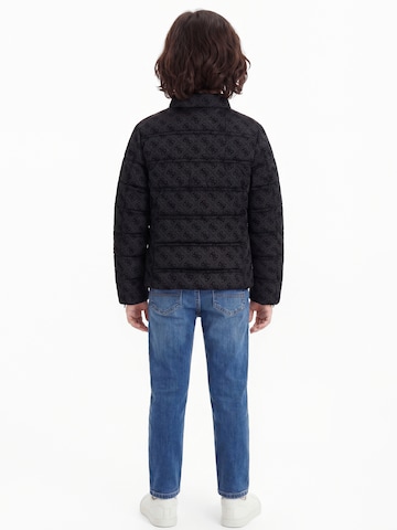 GUESS Between-Season Jacket in Black
