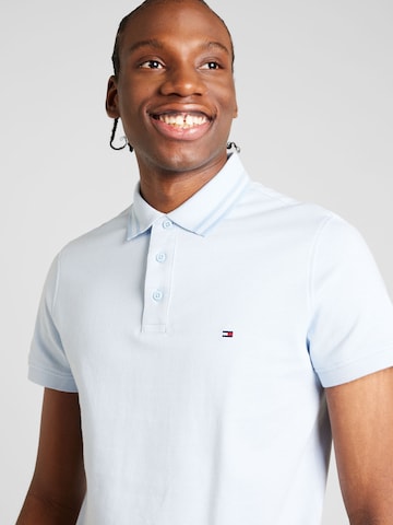 TOMMY HILFIGER - Camisa em azul