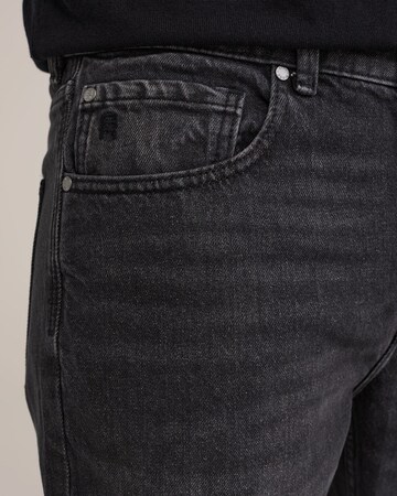 Regular Jeans de la WE Fashion pe negru