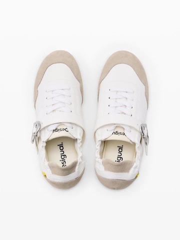 balts Desigual Zemie brīvā laika apavi