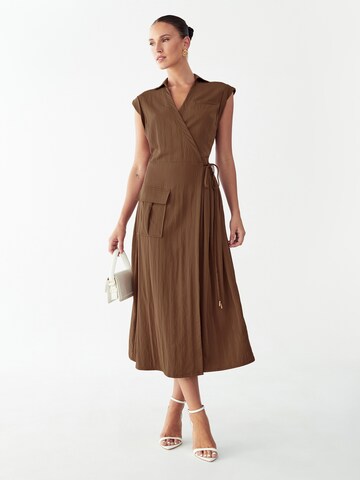 Willa Jurk 'FINLEY' in Bruin: voorkant