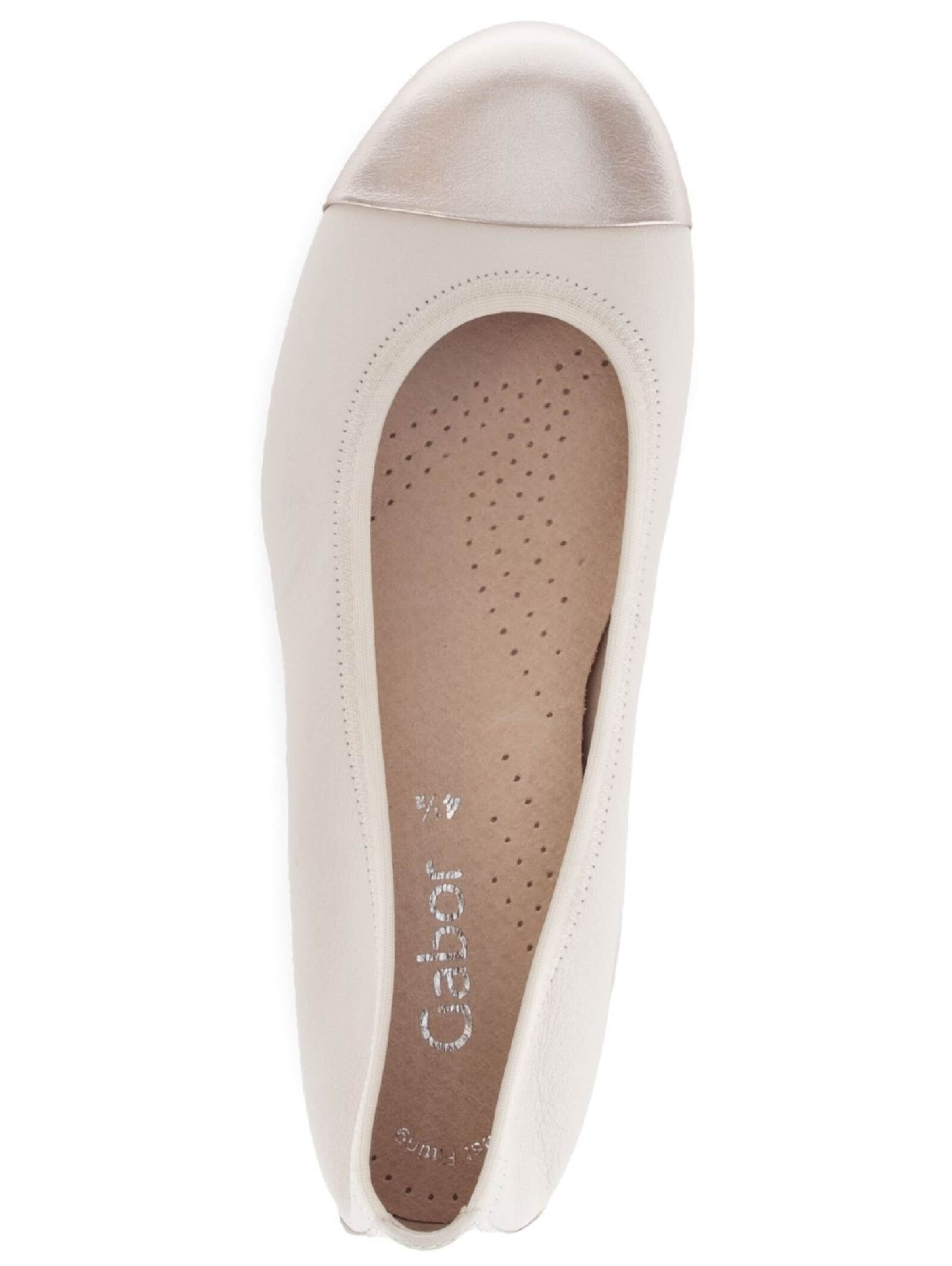 GABOR Ballerina in Beige