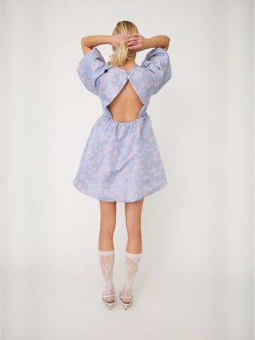 Robe ' Jamillacras ' Crās en bleu