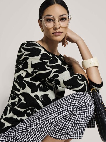 MADELEINE Trui in Zwart