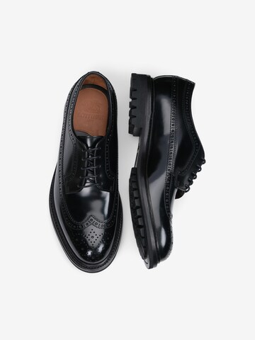 Chaussure à lacets ' Walton ' LOTTUSSE en noir