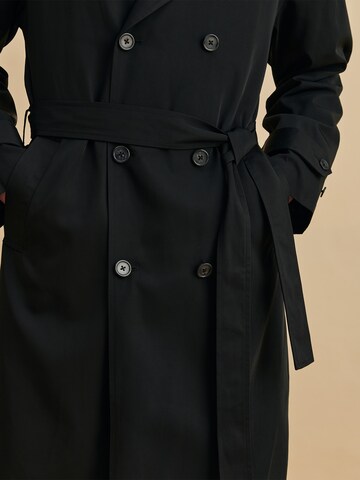 DAN FOX APPAREL Between-Seasons Coat 'Alwin' in Black