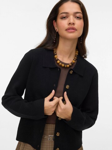 VERO MODA Gebreid vest 'VMRiley' in Zwart: voorkant