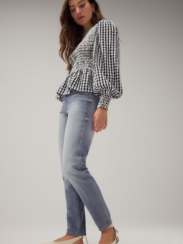 Coupe slim Jean Next en gris
