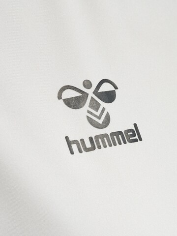 Hummel Sportshirt in Weiß