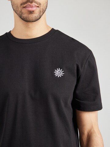 TRAPP - Camiseta en negro