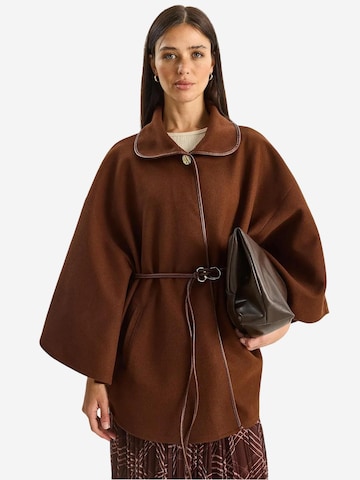 Bianco Lucci Tussenmantel in Bruin: voorkant